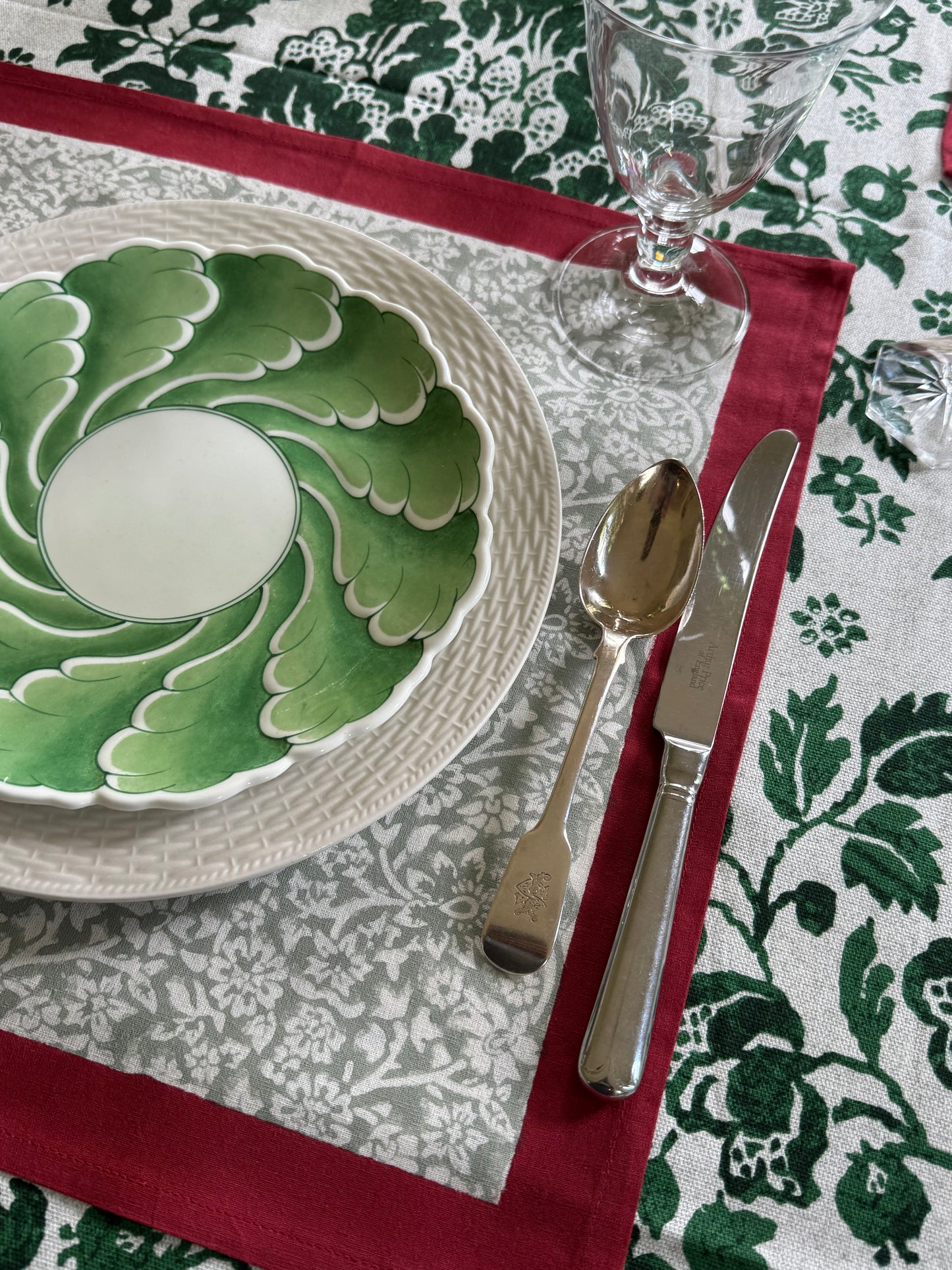 Red and Taupe Foliage Placemats - Set of 6