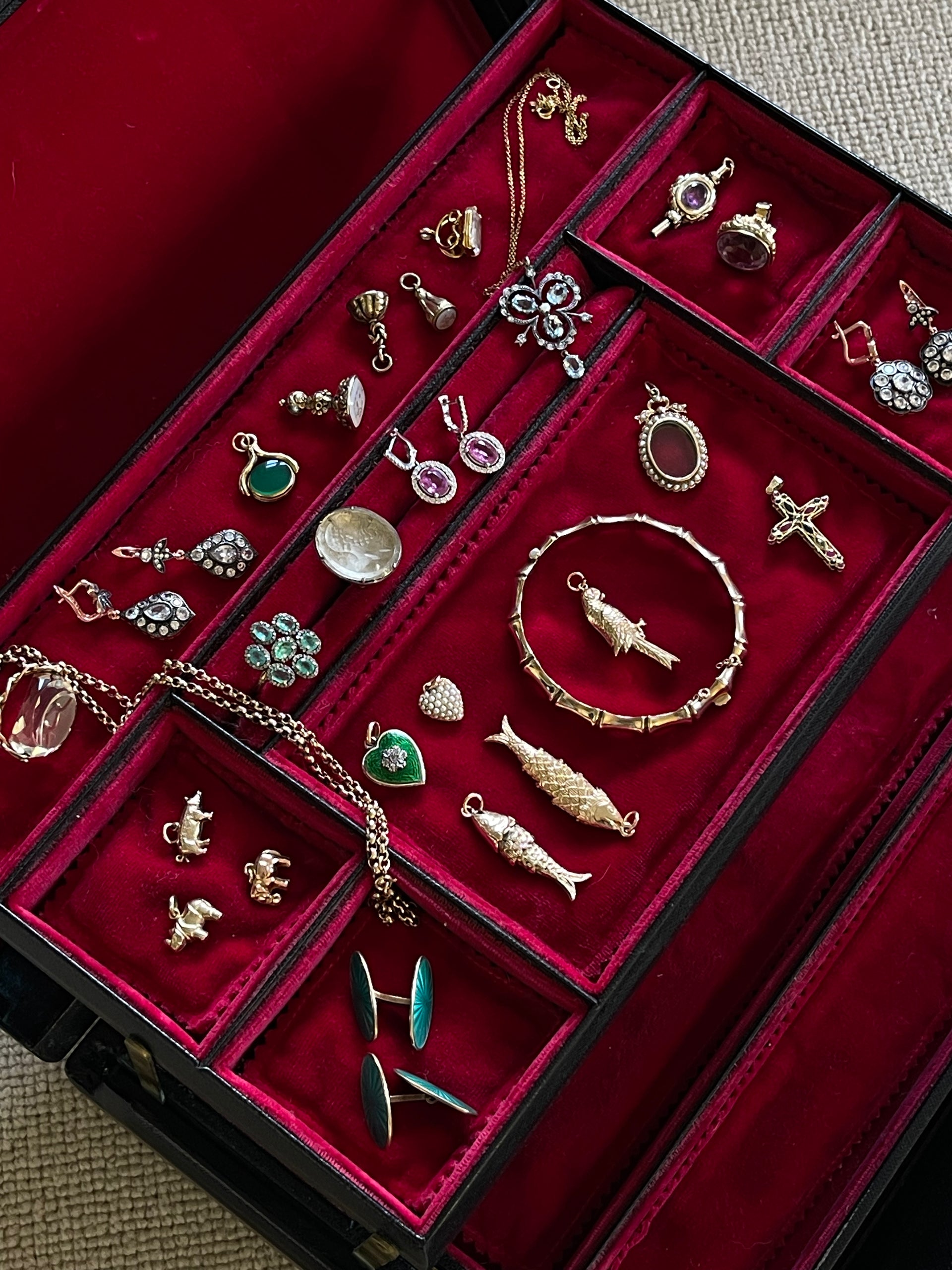 JEWELLERY