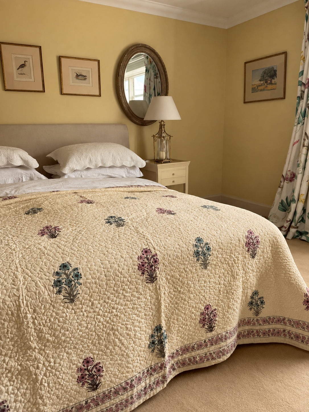 Antiqued Pink & Blue Foliage Bedspread/Quilt