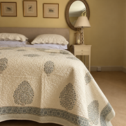 Antiqued Blue Shrub Bedspread/Quilt