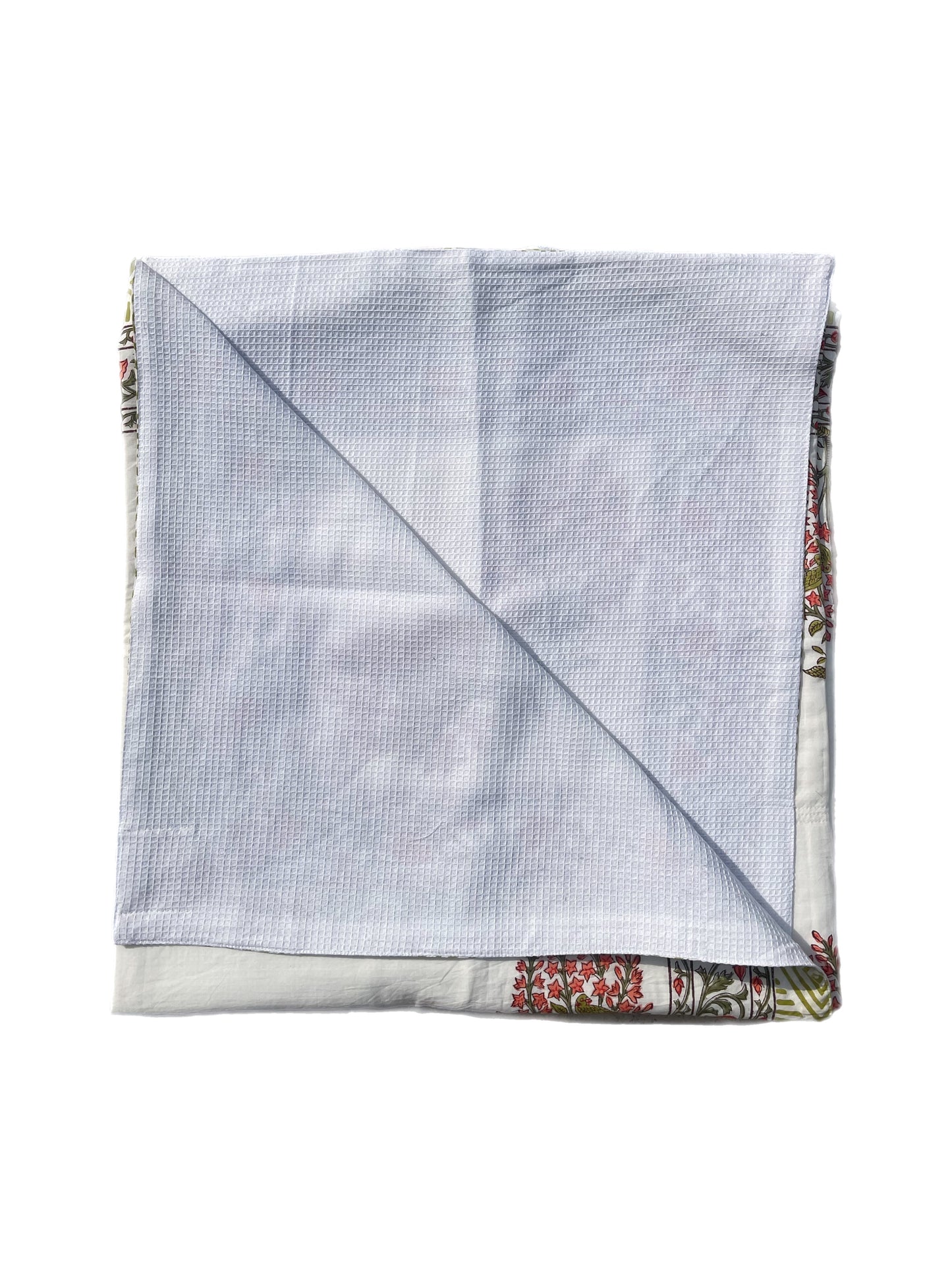 Parrot tree towel