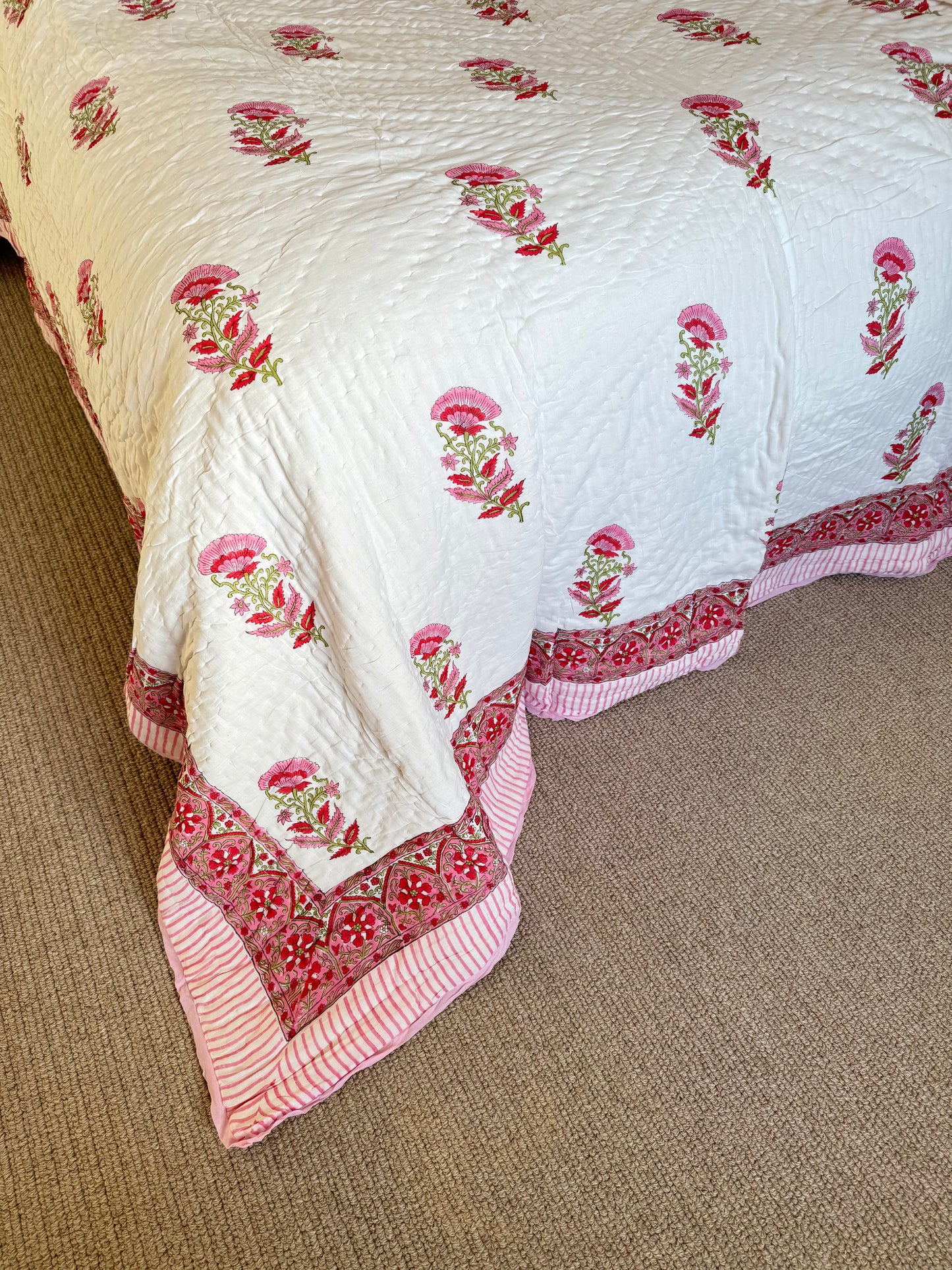 Pink Foliage Bedspread