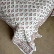 Provençal Blue & Red Shrub Bedspread/Quilt
