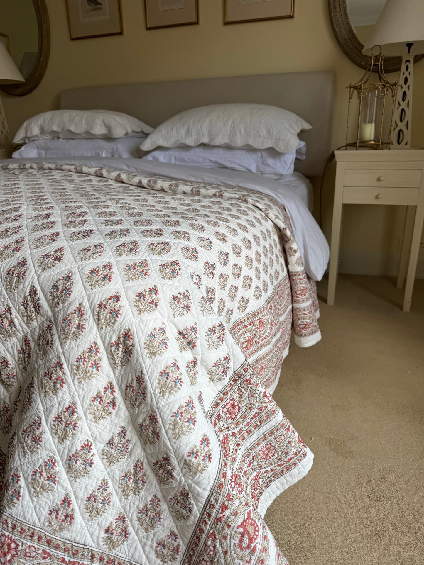 Provençal Blue & Red Shrub Bedspread/Quilt