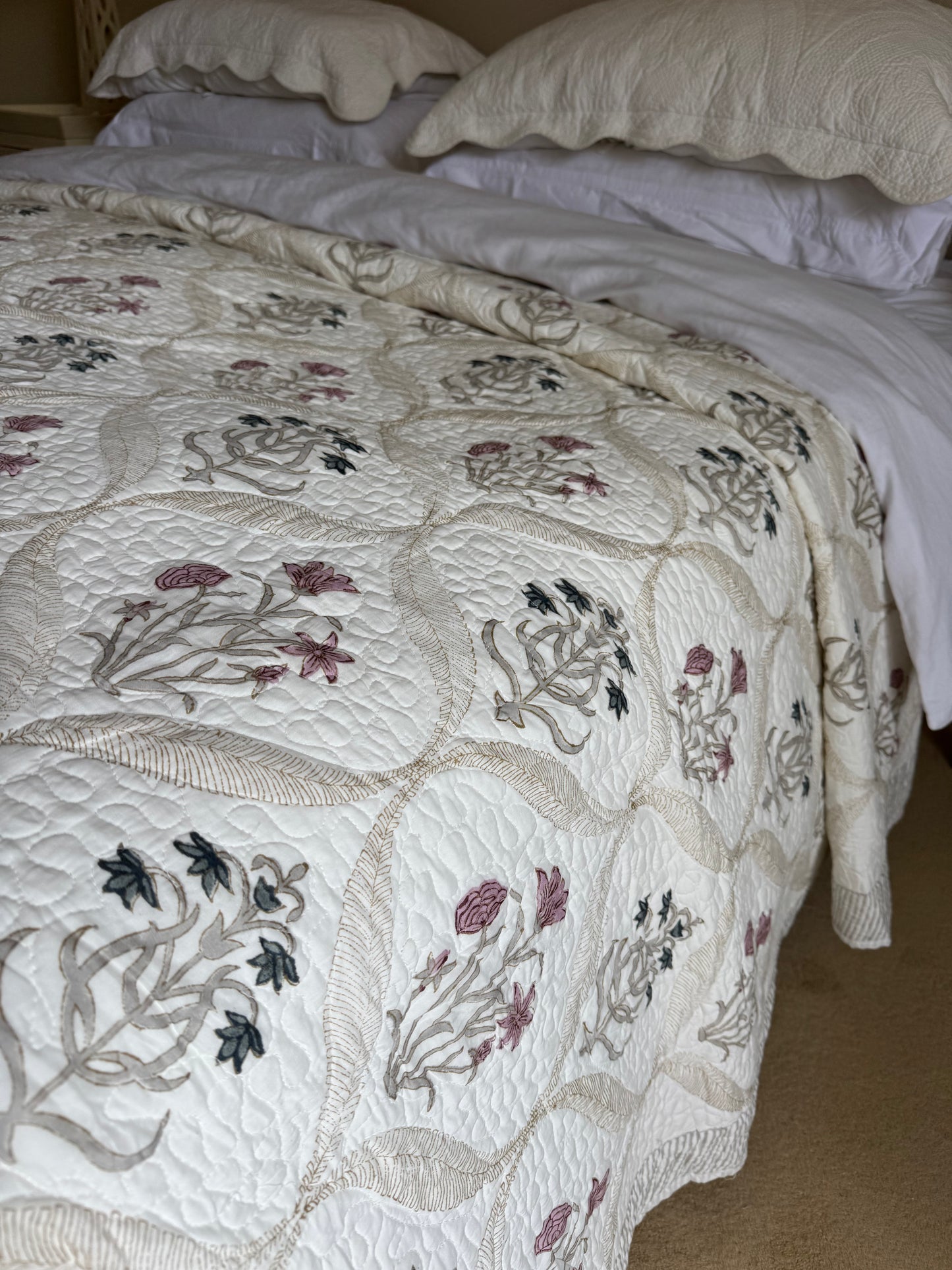 Pink & Blue Shield Bedspread/Quilt