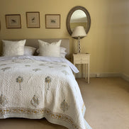 Yellow Palm Bedspread/Quilt