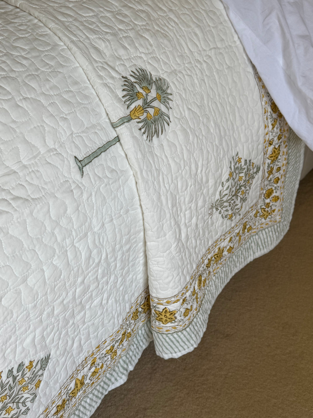 Yellow Palm Bedspread/Quilt