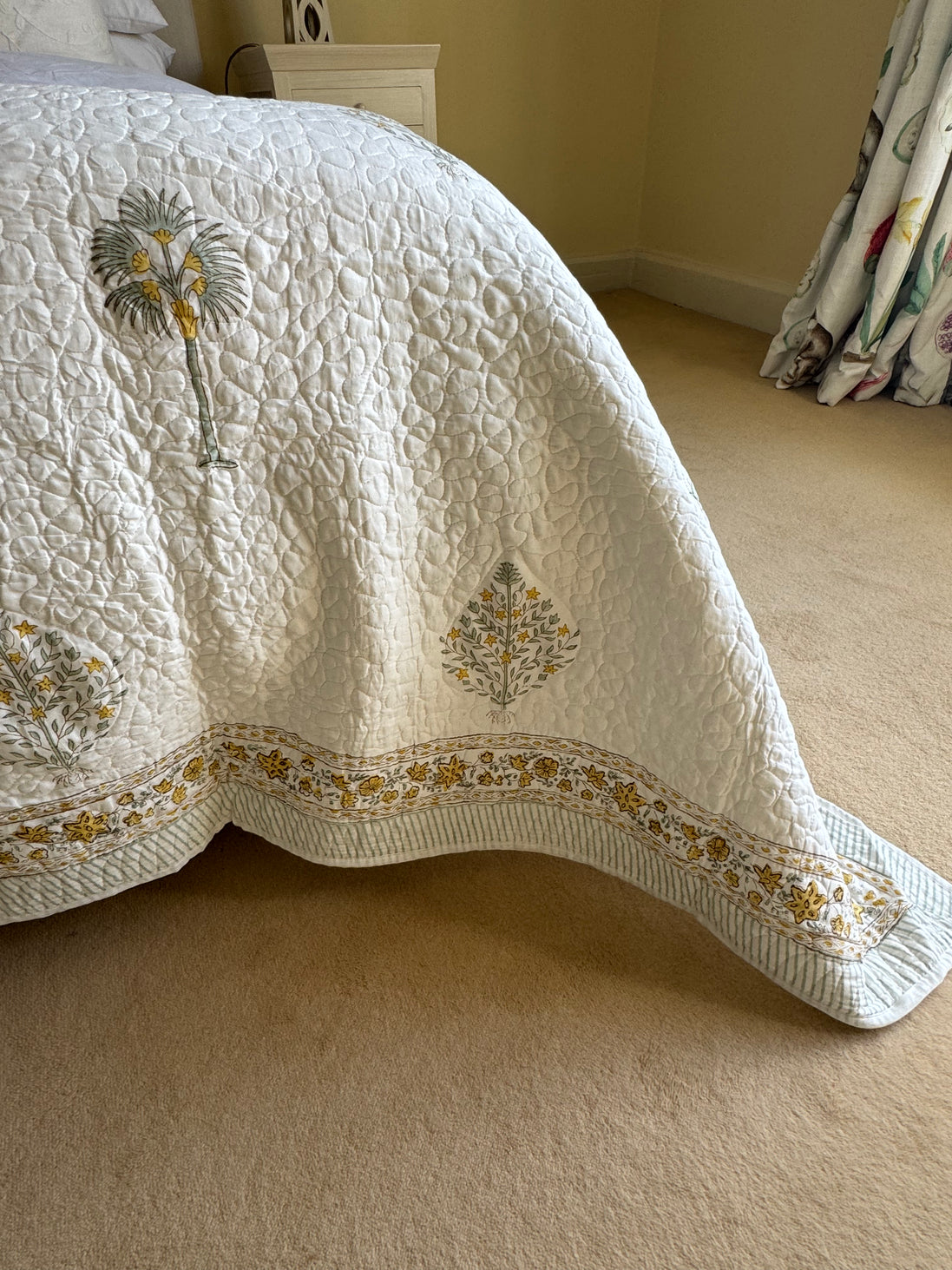 Yellow Palm Bedspread/Quilt
