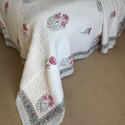 Pink Shrub Bedspread/Quilt