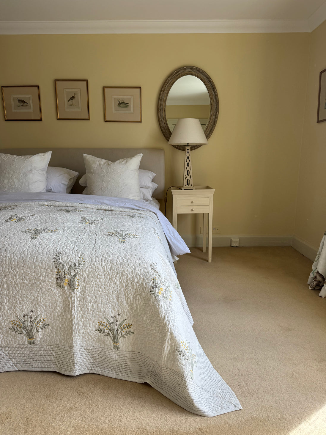 Yellow Posey Bedspread/Quilt
