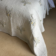 Yellow Posey Bedspread/Quilt