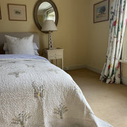 Yellow Posey Bedspread/Quilt