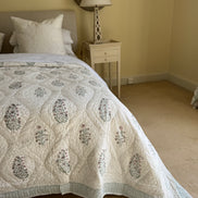 Pink & Green Foliage Bedspread/Quilt