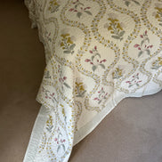 Pink & Yellow Foliage Shield Bedspread/Quilt