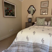 Pink Flower Bedspread/Quilt
