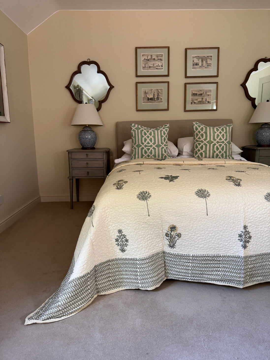 Yellow Tree Bedspread/Quilt