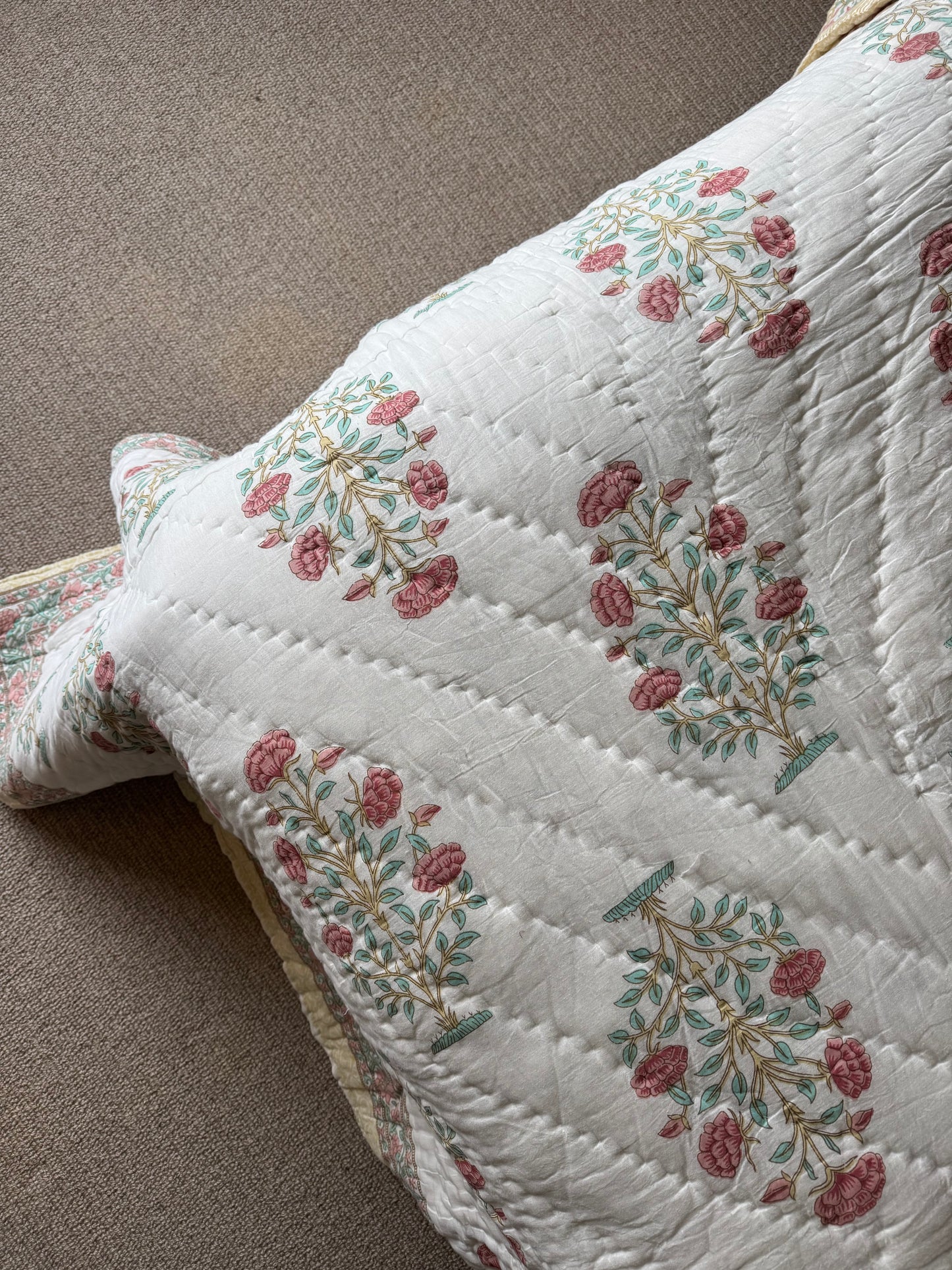 SAMPLE: Pale Turquoise & Red Shrub King Bedspread