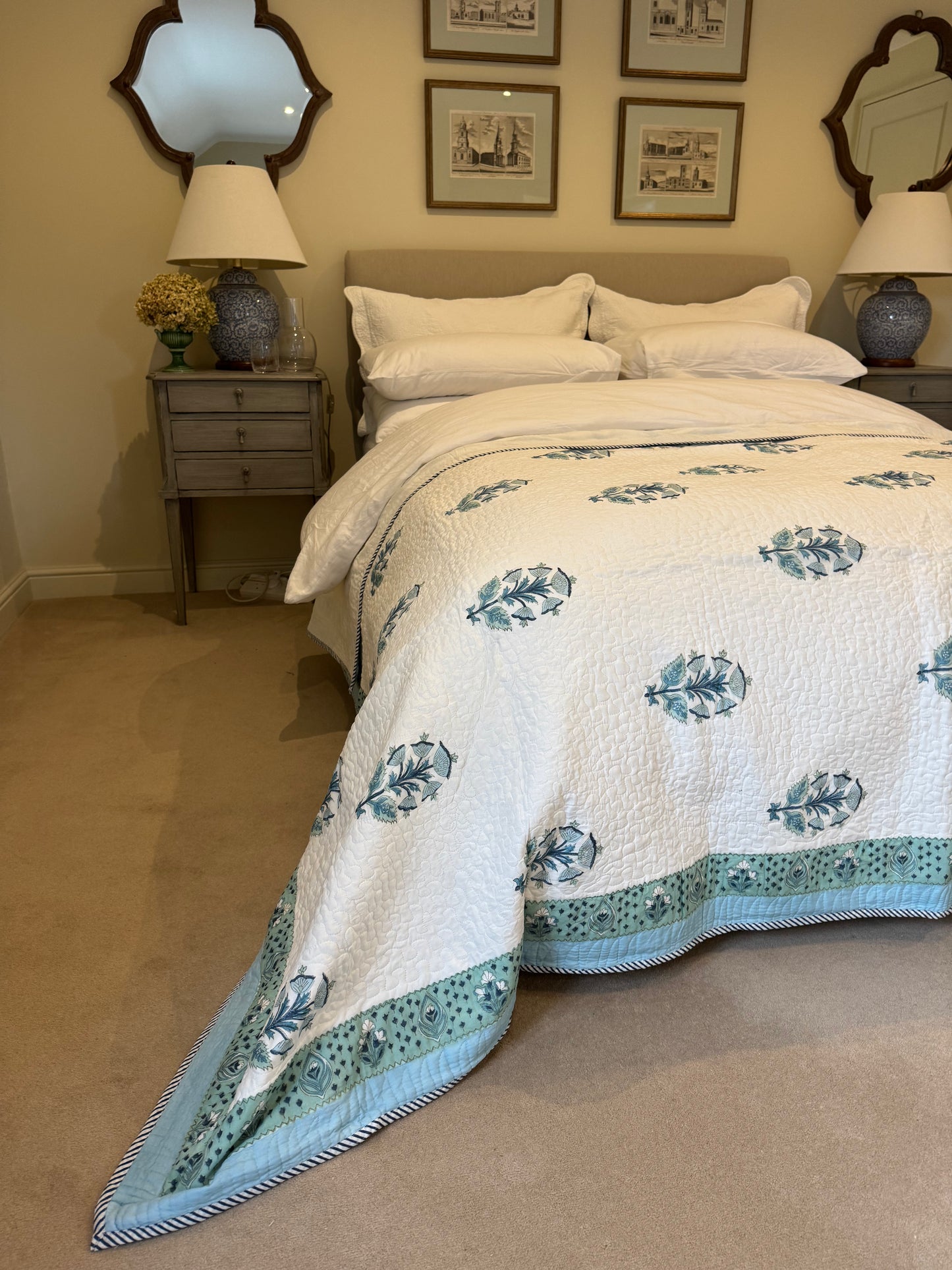 Blue Foliage Bedspread/Quilt