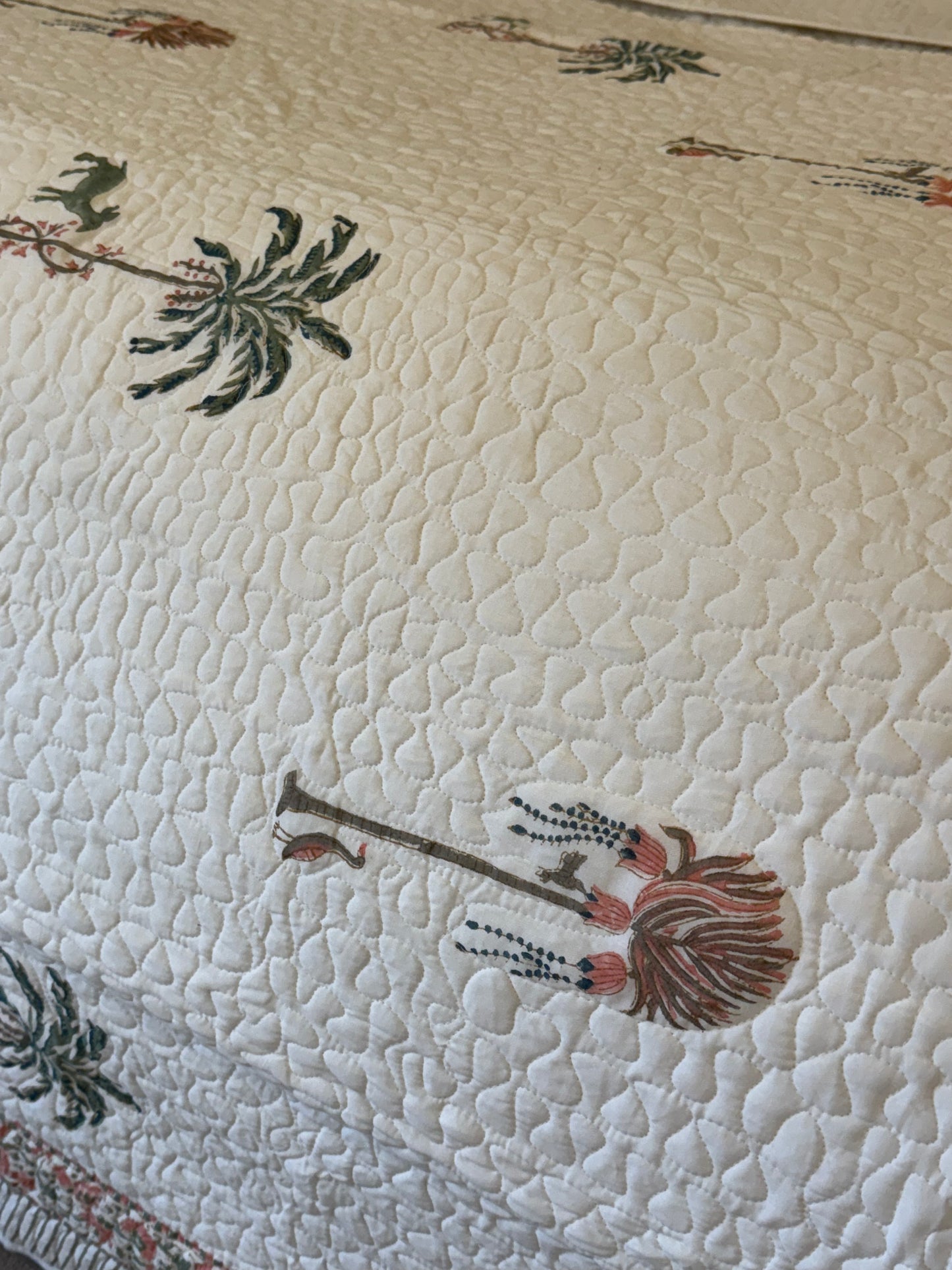 Birds & Trees Bedspread/Quilt