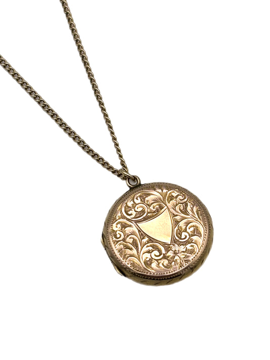 Circular 9ct Locket Necklace
