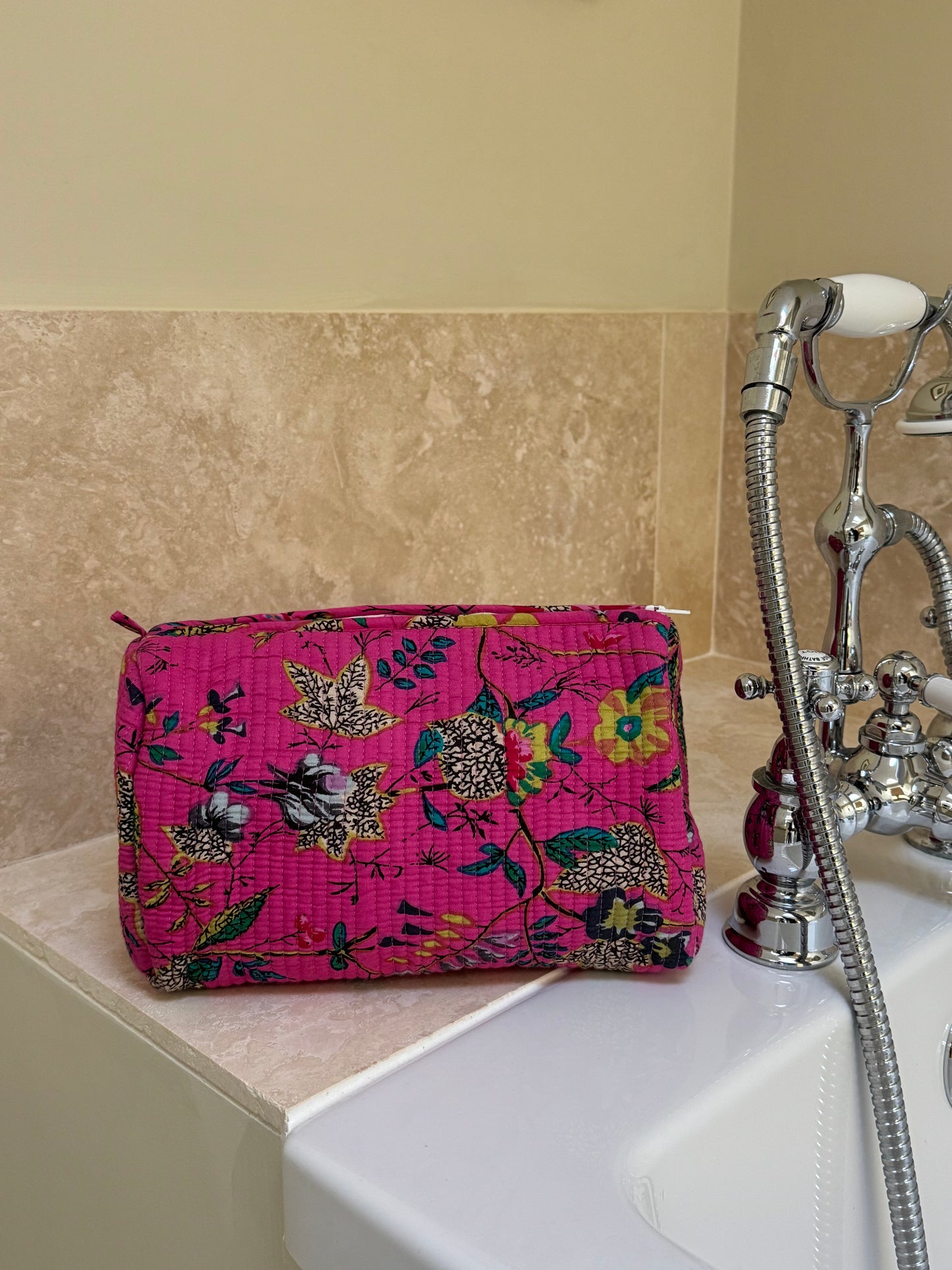 'Vivid Pink Birds' Block Printed Sponge Bag/Washbag