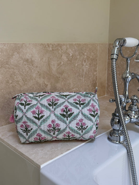 'Green Trellis' Block Printed Sponge Bag/Washbag