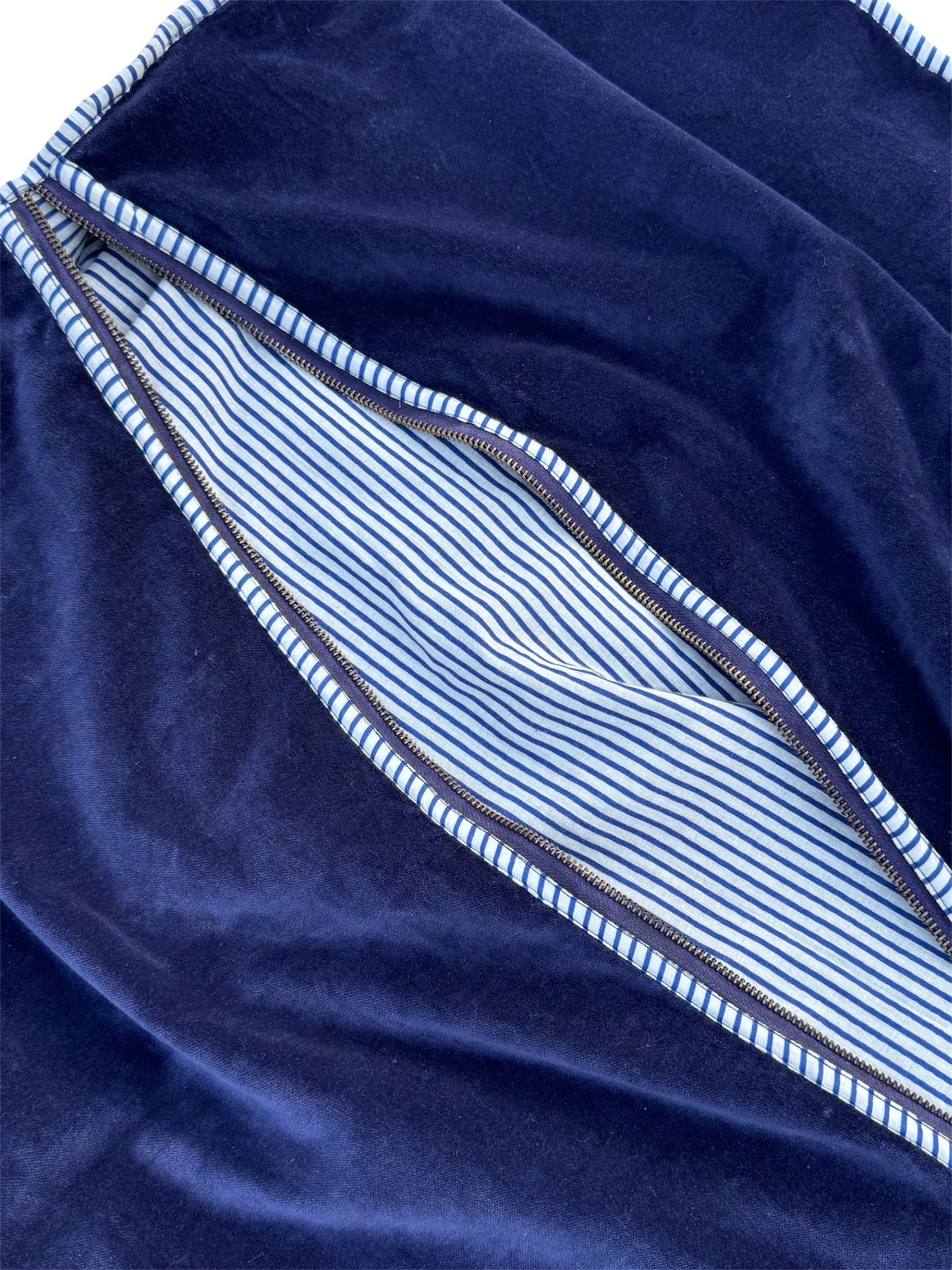Navy Blue Velvet Clothes Cover/Garment Bag