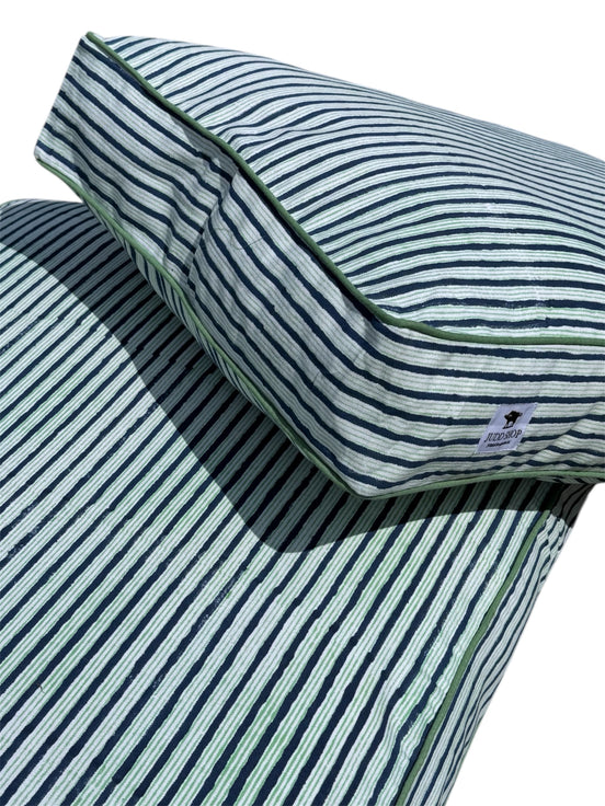 'Ellie' Block Printed Dog Bed