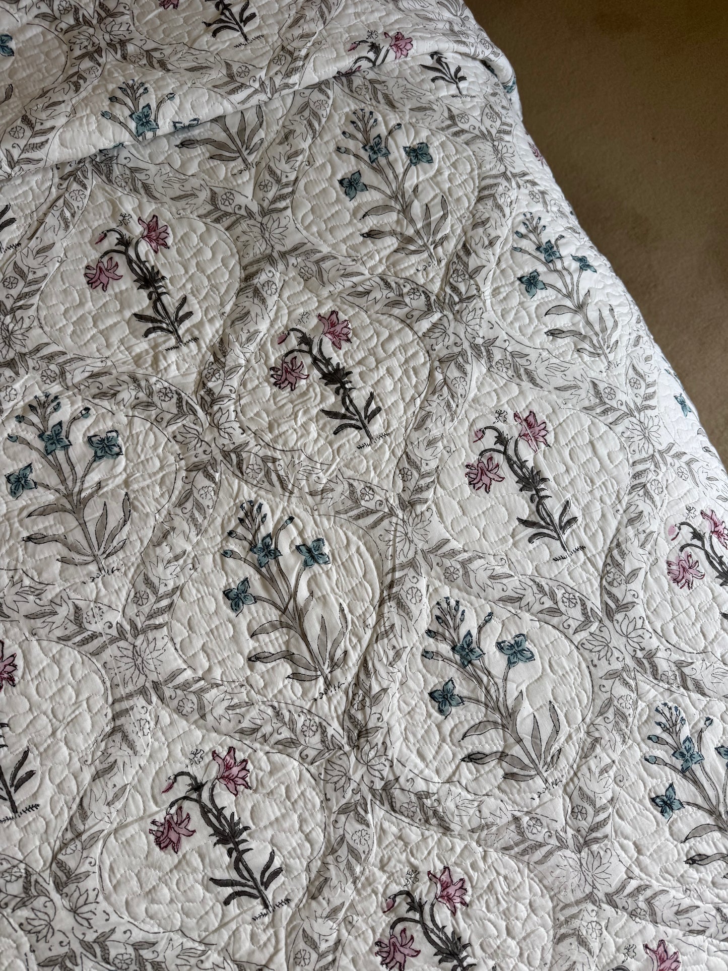 Hand block-printed king size bedspread in pink & blue flower print, 100% cotton