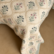 Antiqued Pink & Blue Shrub Bedspread/Quilt