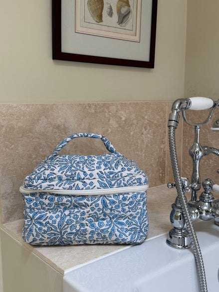 hand-block-printed-vanity-bag-blue-fauna-full
